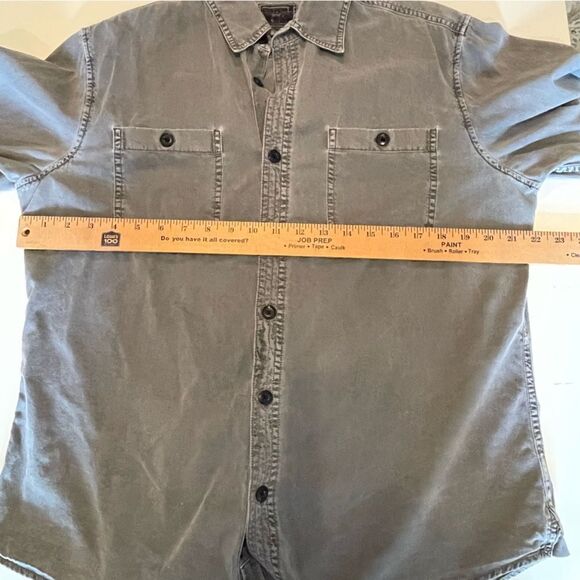 CONVERSE ONE STAR GRAY MEDIUM BUTTON UP SHIRT - Picture 6 of 9